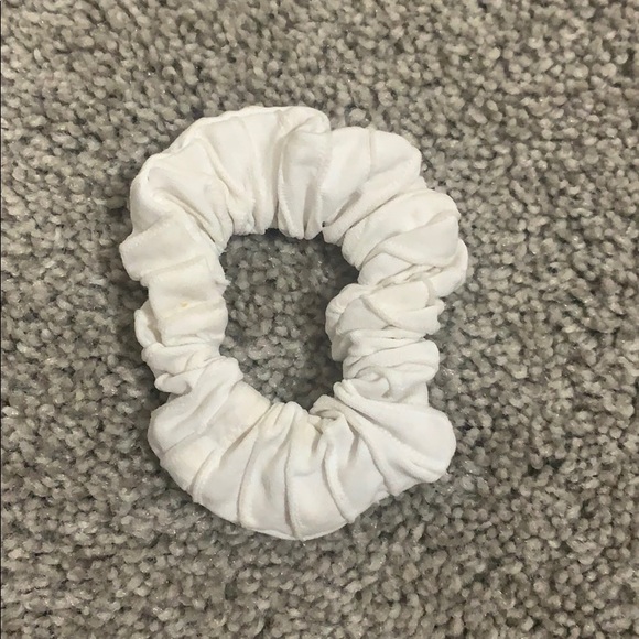 scrunchie bundle - Picture 5 of 13